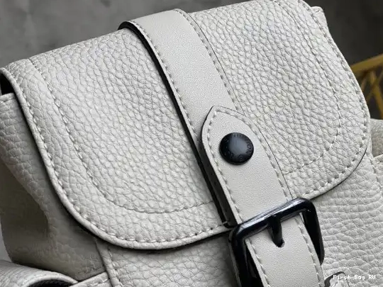 First bags ru reviews XS CHRISTOPHER VUITTON LOUIS 0630